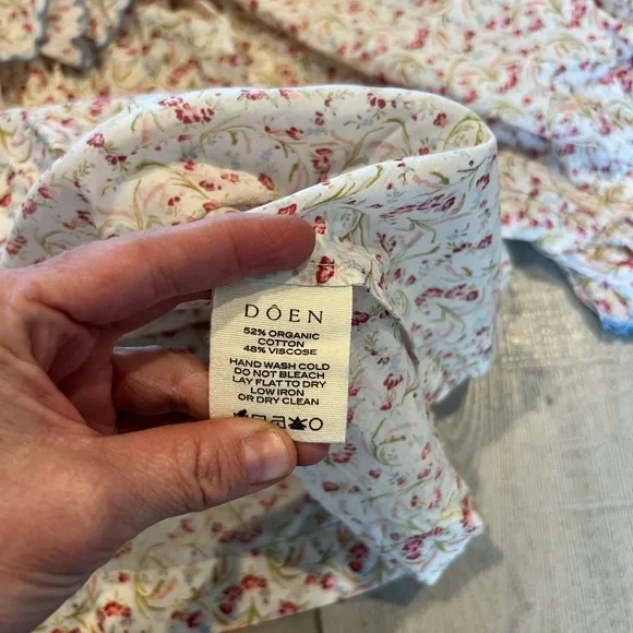 Doen Cream Ruffled Puff Sleeve Blouse - Picture 5 of 11